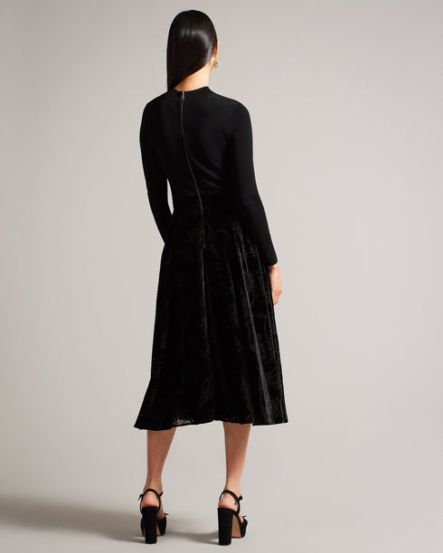 JULYIET-Dresses-Off The Shoulder Long Sleeved Knit Dress- Ted Baker Romania